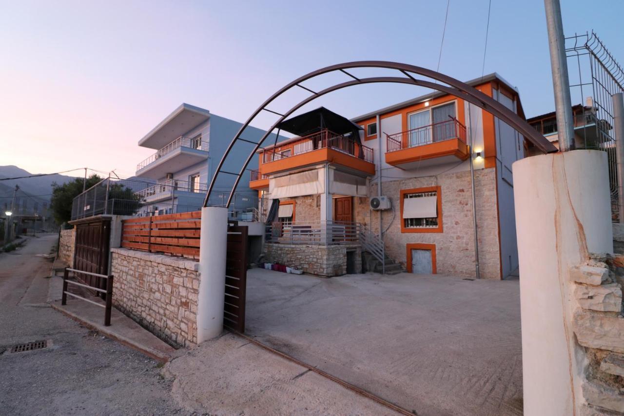 Apartamento Ildora Qimon Himarë Exterior foto