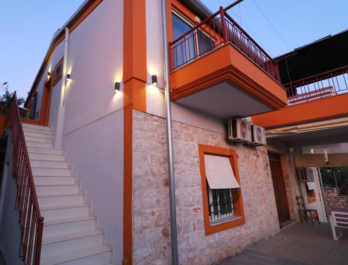 Apartamento Ildora Qimon Himarë Exterior foto